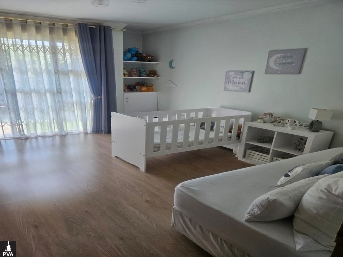 BABY ROOM.jpg