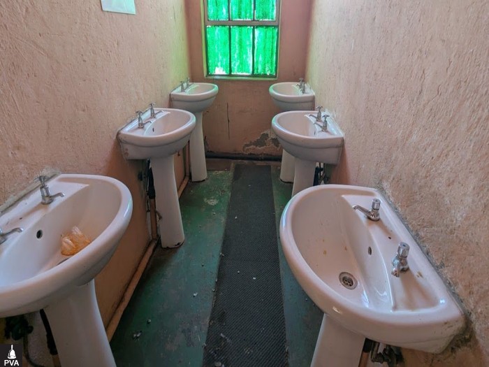 INVESTMENT OPPORTUNITY FLEXIBLE SHORT-TERM ACCOMMODATION WITH STRONG INCOME POTENTIAL