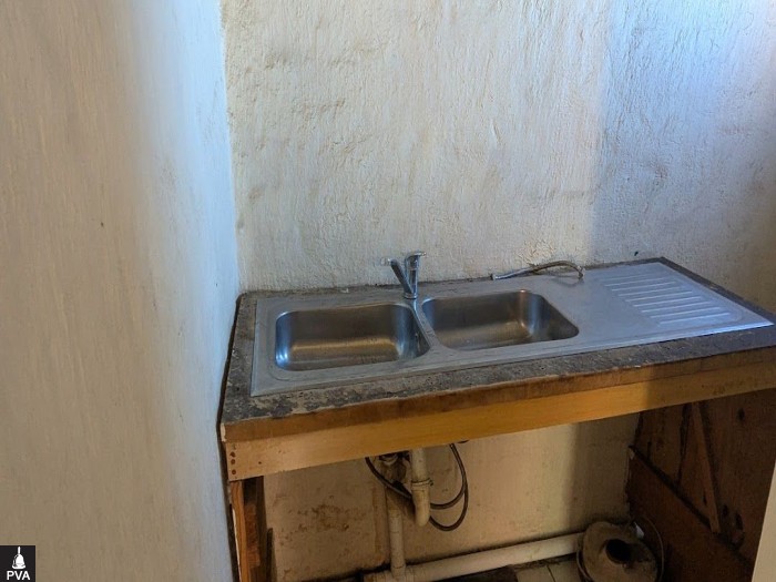 INVESTMENT OPPORTUNITY FLEXIBLE SHORT-TERM ACCOMMODATION WITH STRONG INCOME POTENTIAL